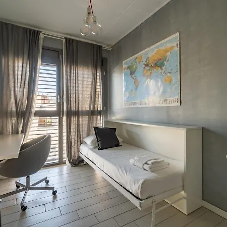 Lejlighed The Best Rent - Spacious Four-bedroom Close To Forlanini Distrct Milano